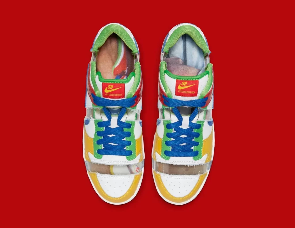 eBay x Nike Dunk Low Sandy Bodecker Chega ao Brasil! 2 eBay x Nike Dunk Low Sandy Detalhes parte superior