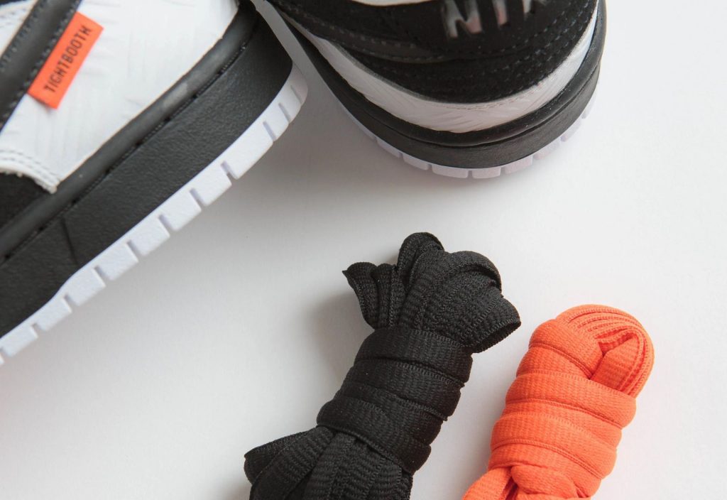 NIKE SB X TIGHTBOOTH DUNK LOW PRO 2 Dunk Low Pro x Tightbooth Detalhes