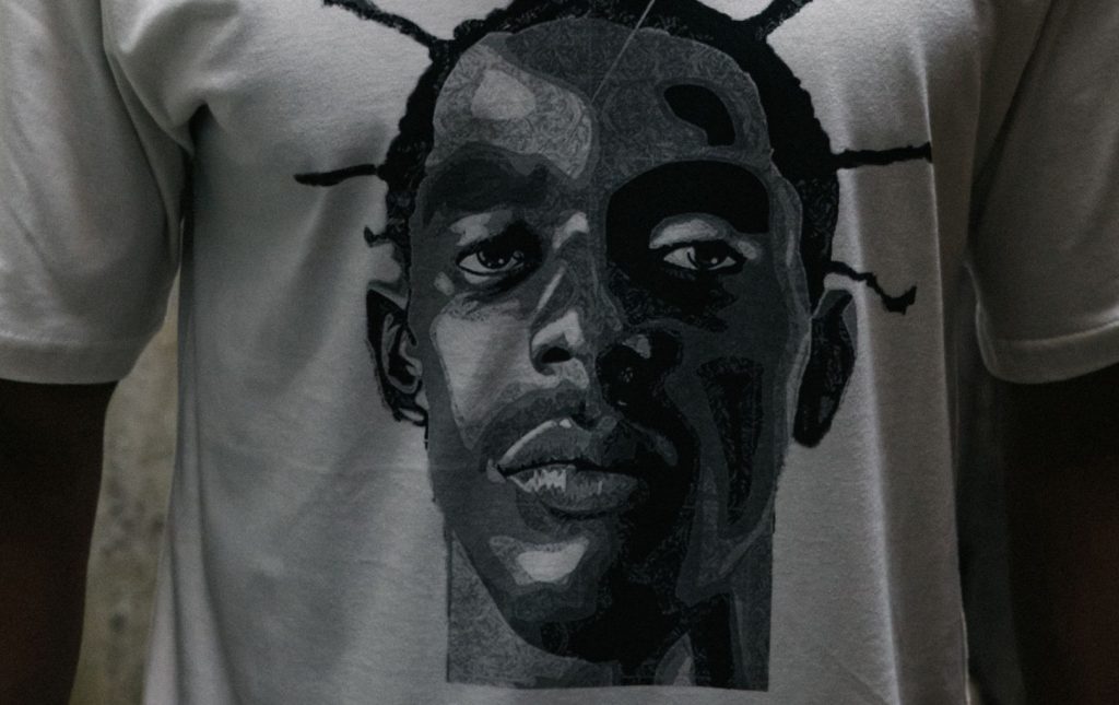 MERCH MVRK X SABOTAGE 2 HISTORIA DE SABOTAGE, UM DOS MAIORES RAPPERS DO BRASIL