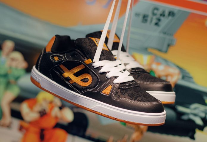 COLLAB OUS X STREET FIGHTER 2 COLLAB OUS X STREET FIGHTER 2